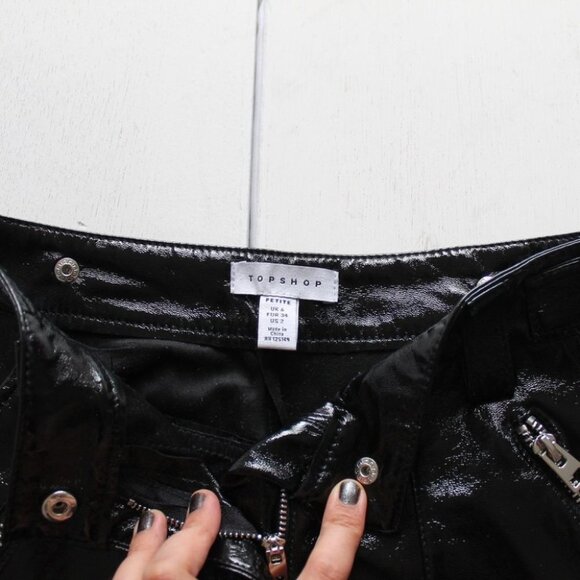 NEW Topshop Women's Black Lily Straight Leg Faux  Leather Size 2 Medium Pants - Picture 6 of 12